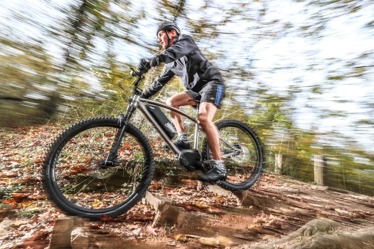 Valeo svela il primo Smart eBike System